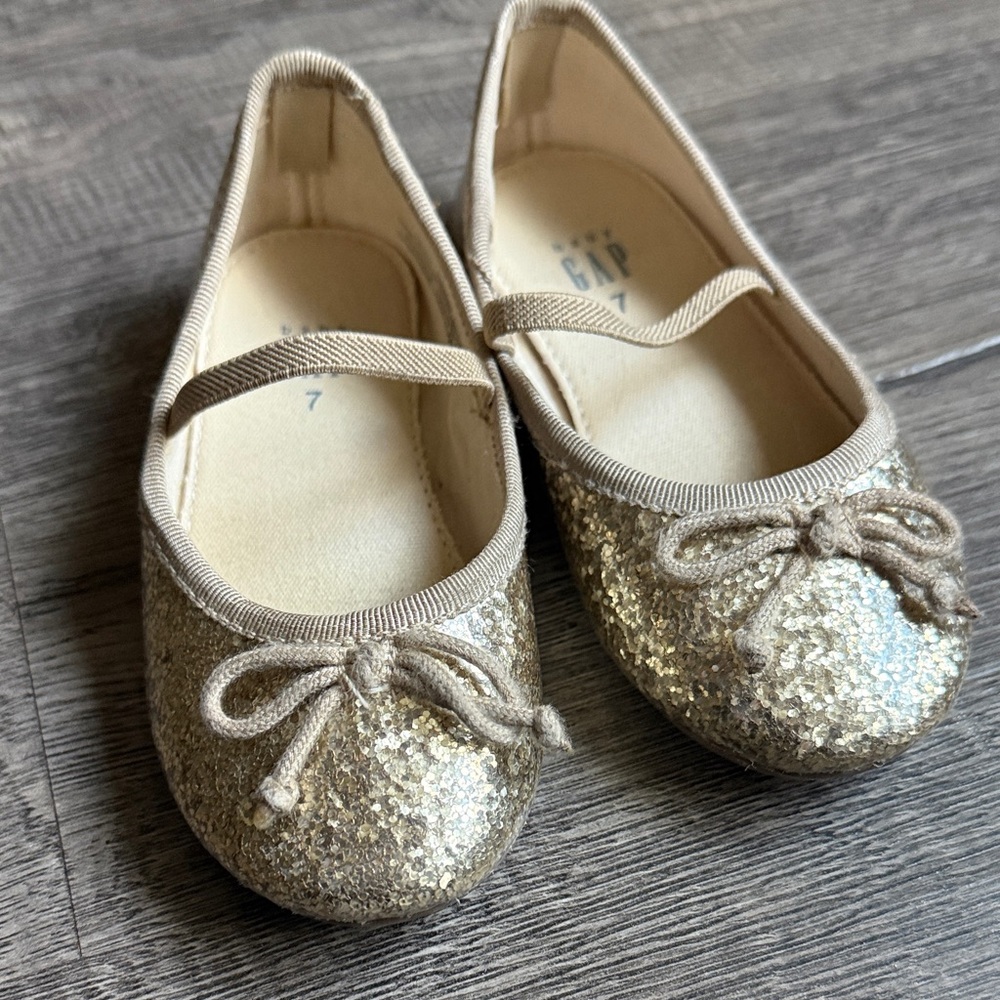 GAP Girls Gold Glitter Ballet Flats with Bow